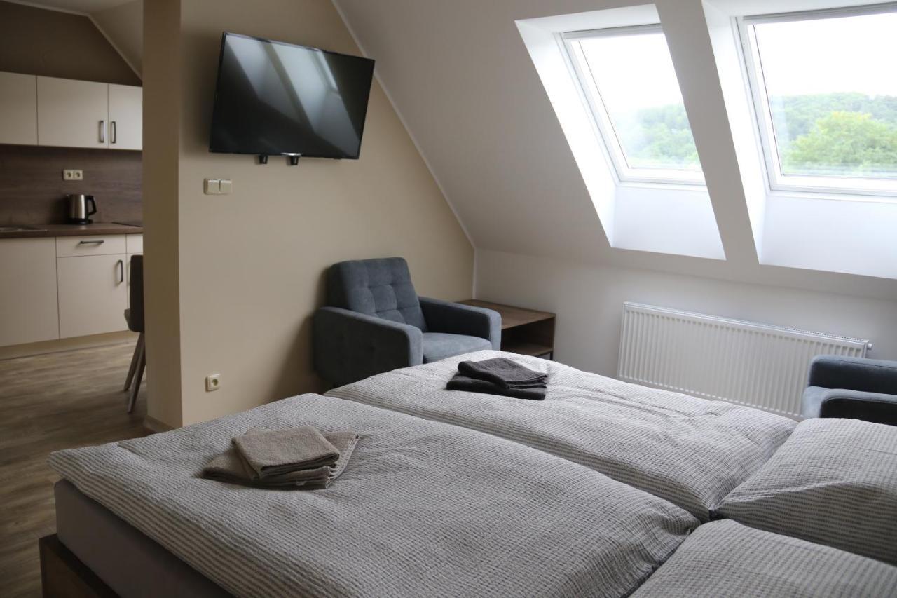 Apartmány LAMA Hradec nad Moravici Esterno foto