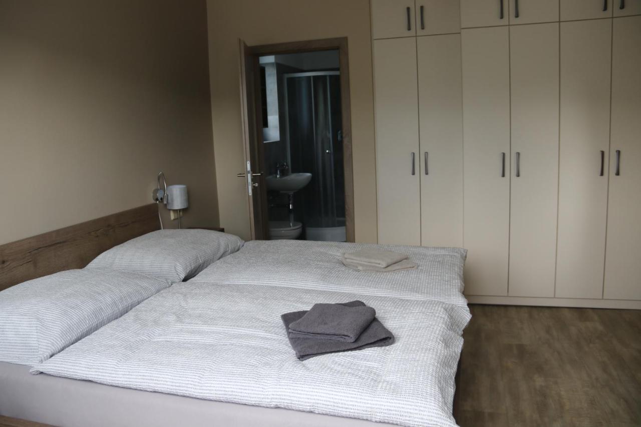 Apartmány LAMA Hradec nad Moravici Esterno foto